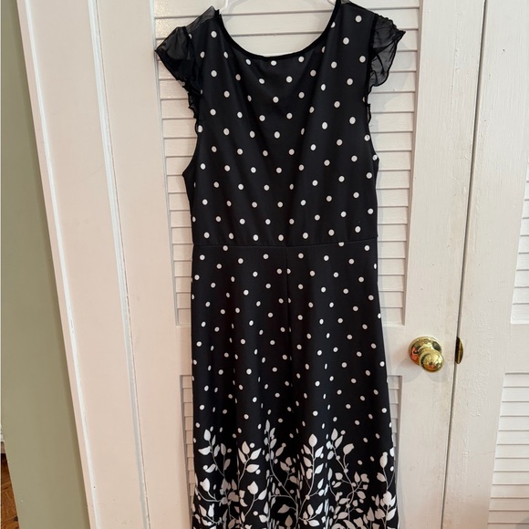 Black Polka Dot Dress – Mesh Yoke Ruffle Sleeve – Size L - Picture 3 of 3